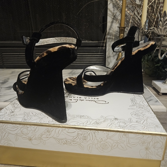 Vintage D&G Dolce And Gabana Velvet Strappy Chic Wedges - Picture 1 of 6